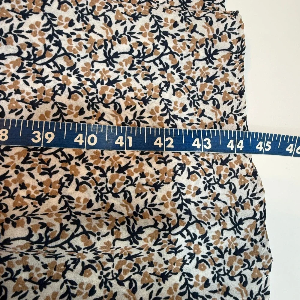 Abercrombie & Fitch Ditsy Floral Maxi Dress XS Smocked Cottagecore Boho Sundress